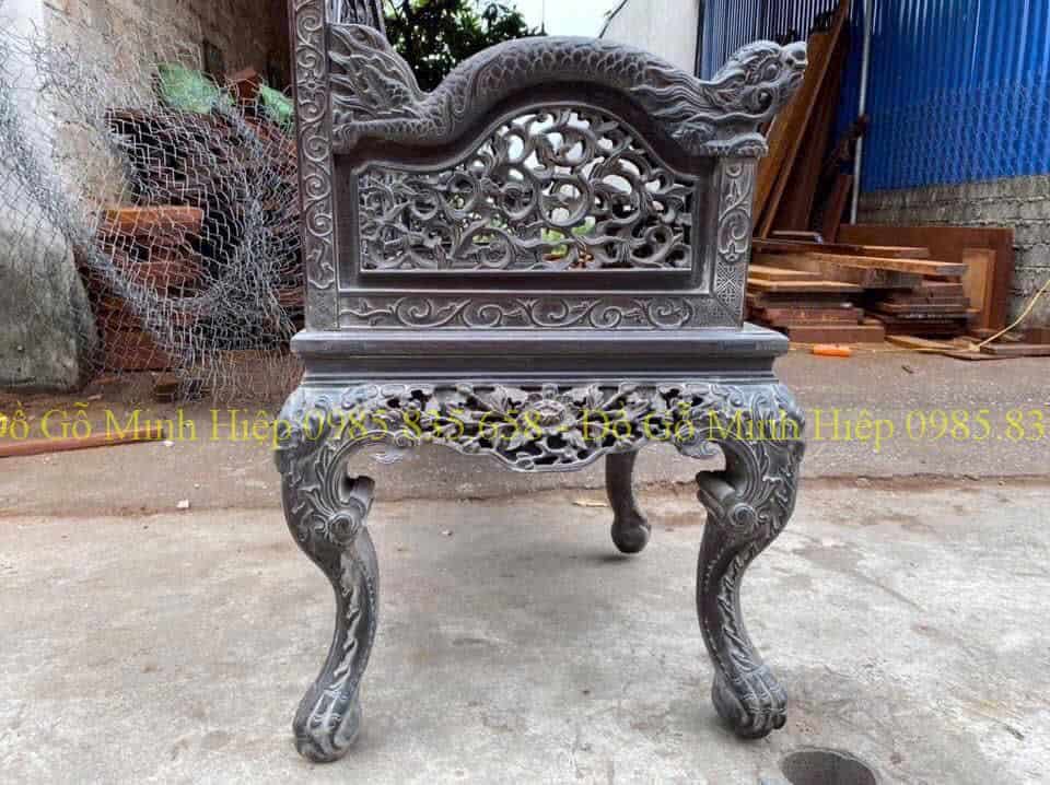 ban-ghe-truong-ky-rong